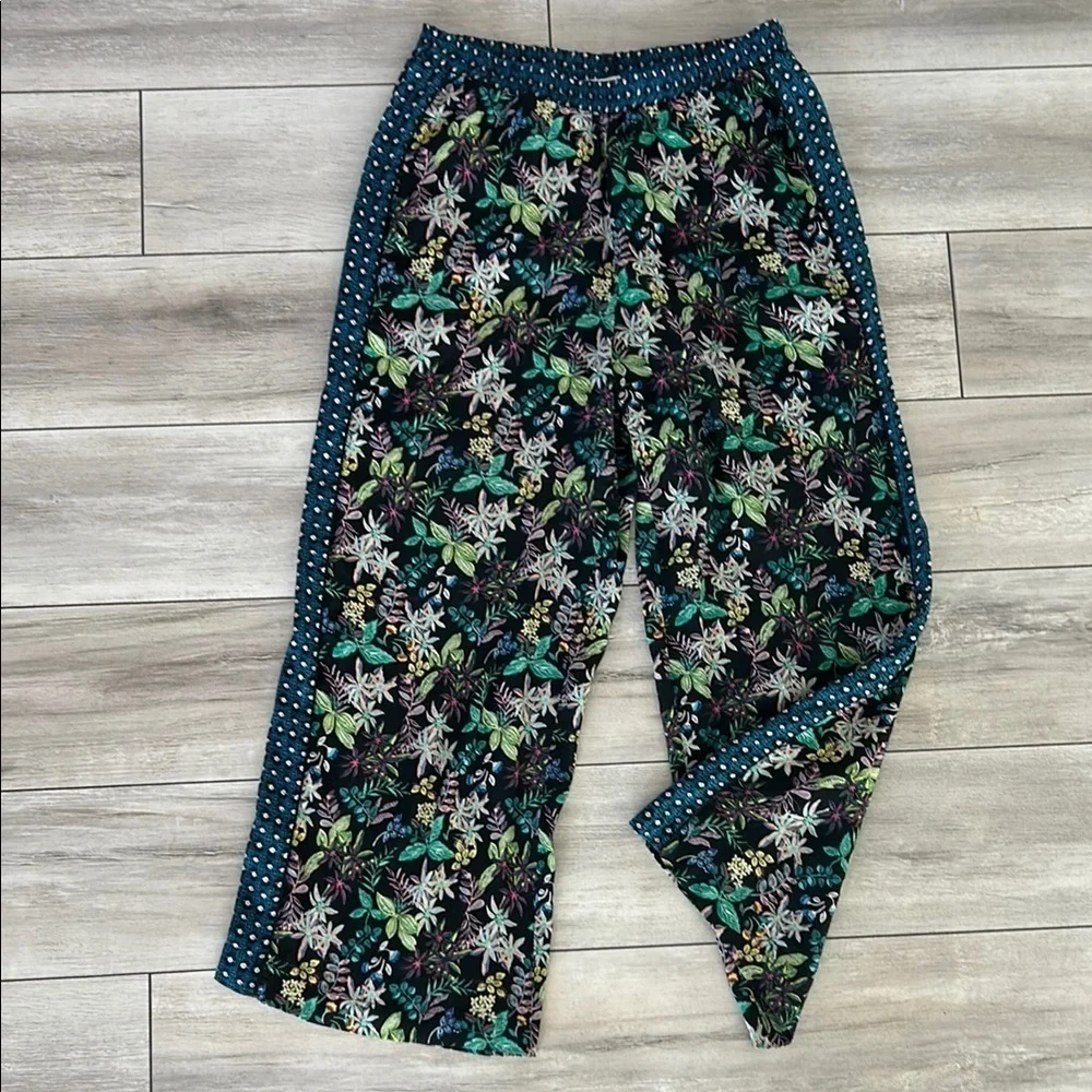 Anthropologie Ettitwa wide leg pants size small